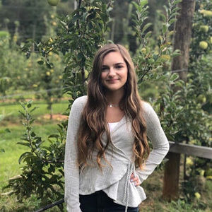 Meet your Posher, Ava